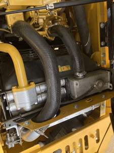 รถขุดตีนตะขาบมือสองจากญี่ปุ่น ยี่ห้อแคตเตอร์พิลลาร์ รุ่น CAT312D2 รถขุด CAT 312 น้ำหนัก 12 ตัน สำหรับงานก่อสร้าง ได้มาตรฐาน EPA - Product Image 5