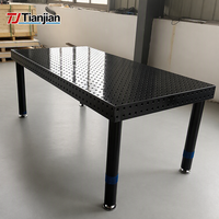 Table de soudage modulaire usinée CNC D16, plateforme de fixation flexible 3D, banc de travail d'atelier à charge lourde pour la fabrication métallique