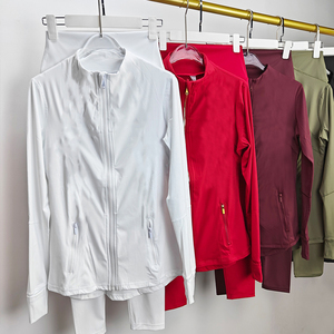 ชุดโยคะสำหรับผู้หญิง - ชุด 2 ชิ้นพร้อมเลกกิ้งเอวสูงแบบรัดสะโพกสำหรับพิลาทิส วิ่ง และออกกำลังกายในยิม - Product Image 4