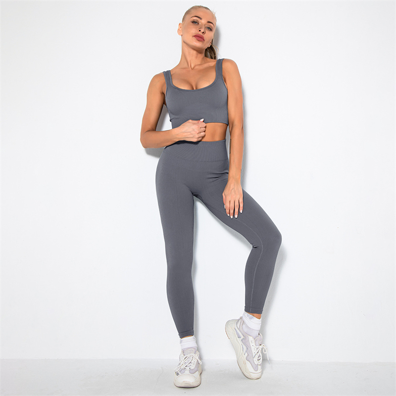 HOT 11 colors Fashion Modern Breathable Workout Clothing Popular Women Active Wear Yoga Set hygroscopic