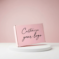 Boîte d'expédition pliable en carton ondulé avec logo personnalisé en relief, laminage mat, doublure en éponge, revêtement UV et fermeture magnétique