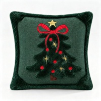 Housse de coussin personnalisée pour Noël, broderie nœud, beige et vert, avec pompons, pour décoration, vente en gros