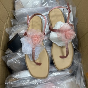 Femmes - Superbes <span class=keywords><strong>Sandales</strong></span> Plates Florales Idéales pour Publications Instagram, Chaussures pour Dames - Product Image 4