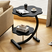 Table d'appoint moderne en forme de fleur, table d'appoint en forme de C pour canapé, table d'appoint créative à base incurvée pour chambre à coucher, salon