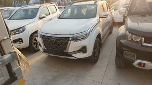 รถกระบะนาวาร่า ไมล์น้อย ดูแลรักษาอย่างดี รถแข็งแรงทนทาน เหมาะสำหรับขับขี่ออฟโรดและใช้งานในชีวิตประจำวัน เครื่องยนต์คุณภาพดี <span class=keywords><strong>ราคา</strong></span>โดนใจ - Product Image 6