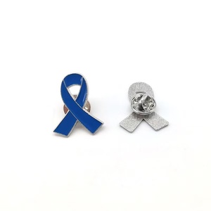 <span class=keywords><strong>Badge</strong></span> de sensibilisation au <span class=keywords><strong>cancer</strong></span> du sein en gros, en métal, en fer, en émail souple, en résine, épingle de sac à dos, souvenir, en alliage de zinc, <span class=keywords><strong>badge</strong></span> ruban OEM - Product Image 4