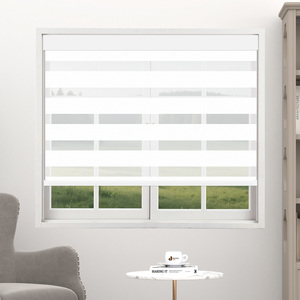 Tende <span class=keywords><strong>a</strong></span> <span class=keywords><strong>Rullo</strong></span> <span class=keywords><strong>Zebra</strong></span> Orizzontali Automatiche di Lusso, Oscuranti e Ignifughe per Finestre Francesi, Modello Giorno e Notte - Product Image 4