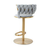 Chaises de bar pivotantes à 360 degrés en velours gris et cuir, style nordique moderne de luxe, avec pieds en métal, pour cuisine (vente en gros)