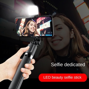 Perche à <span class=keywords><strong>selfie</strong></span> pour téléphone portable TokQi/Tuoqi <span class=keywords><strong>L03</strong></span>, mini trépied pliable intégré avec lumière d'appoint LED, support pour appareil photo, accessoire pour diffusion en direct, ABS+ - Product Image 4