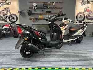 <span class=keywords><strong>Scooter</strong></span> à essence Yamaha <span class=keywords><strong>125CC</strong></span> pour adultes, déplacements quotidiens, 82 km/h, consommation de carburant économique, fabriqué en Chine - Product Image 5