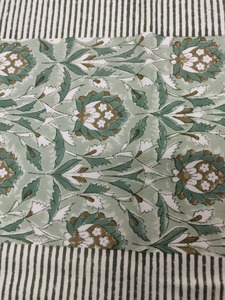 Caminos de Mesa de Algodón con Estampado Artesanal Ético Tamaño 13x80 pulgadas. Cantidad mínima de pedido: 30 piezas por diseño por color para personalización - Product Image 4