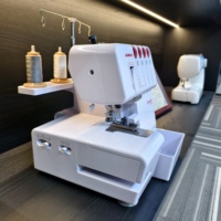 Machine à coudre domestique populaire, surjeteuse à 4 fils avec petit moteur, facile à utiliser et portable, Maquina De Coser