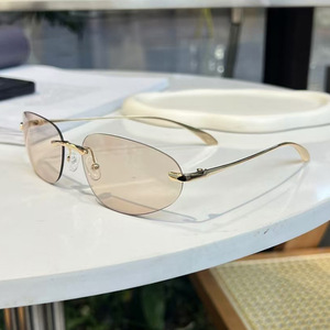 Gafas de Sol Ovaladas Sin Marco D1-20430 para Mujer, Protección UV400, Estilo Ojo de Gato Metálico Irregular, Retro Y2K, Tipo 3 - Product Image 4