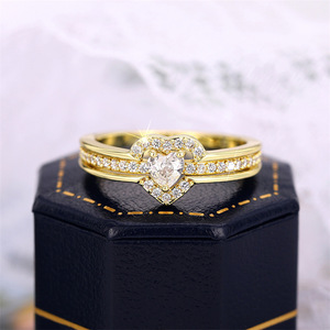 Anello con design a doppio cuore, semplice anello da dito per donna - Product Image 4