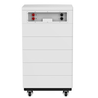 Batterie au lithium HV empilée en module 10-50 kWh pour stockage solaire domestique, tour de stockage d'énergie résidentielle modulaire extensible 256V-512V