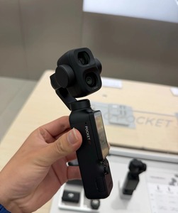 Cámara con Gimbal de Bolsillo Osmo Pocket 4P de Doble Lente, CMOS de 1 Pulgada, Lente Teleobjetivo de 60 mm, Cámara Vlog 4K 240 fps con Estabilizador de 3 Ejes - Product Image 3