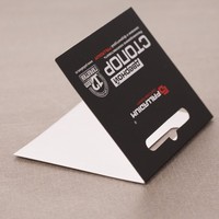 Boîte d'emballage en carton personnalisée avec trou de suspension pour affichage de produits de détail, idéale pour les accessoires de quincaillerie