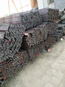 Trung Quốc của <span class=keywords><strong>New</strong></span> GB tiêu chuẩn nặng thép Train rails 50kg 60kg 38kg 42kg cho đường sắt nhẹ Hướng dẫn sử dụng - Product Image 5