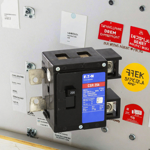 Eaton Typ CSR Standard Leistungs schalter, Standard Leistungs schalter, 200 A,25 KAIC, Zweipolig, 120/240 V,CH,#2-300 - Product Image 3