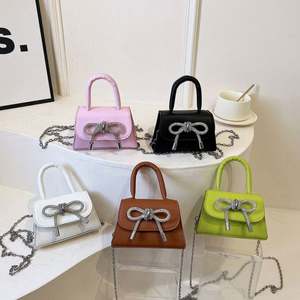 Bolso de Hombro Mini de Color Sólido con Diseño de Lazo, Bolsos Cruzados de Piel Sintética con Solapa para Mujer, Moda 2025, Bolso de Mano con Cadena para Mujer - Product Image 3