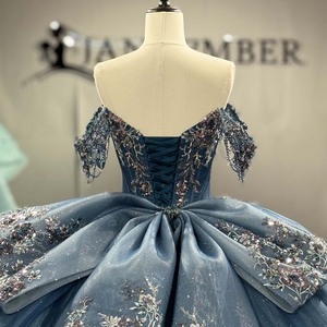 Robe de bal de Quinceañera Jancember en dentelle florale bleu ardoise avec appliques, décolleté cœur, épaules dénudées, ornée de perles et de cristaux, jupe en tulle pleine longueur - Product Image 3