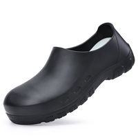 Chaussures de chef antidérapantes pour hommes de qualité SRC, résistantes aux perforations, imperméables, résistantes à l'huile, semelle extérieure légère en EVA ; faciles à mettre et à enlever