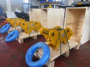 SOOSAN -SB50 Coupleur rapide hydraulique à changement rapide pour excavatrices de 5 à 8 tonnes avec flexibles d'huile et boîte à outils de rechange - Product Image 3