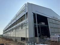 Structure portique en acier lourd préfabriquée pour poulailler, hangar d'élevage avicole avec services de soudage et de pliage pour poulets de chair/pondeuses