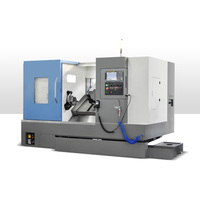 Tour CNC à banc incliné TCK50 avec convoyeur de copeaux et système de changement d'outils automatique pour l'usinage de pièces aéronautiques