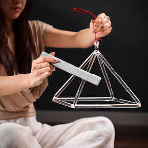 Pyramide chantante en cristal Jinfang 440 Hz, quartz à 99,99 %, thérapie sonore, yoga, équilibrage des chakras, relaxation spirituelle - Product Image 2