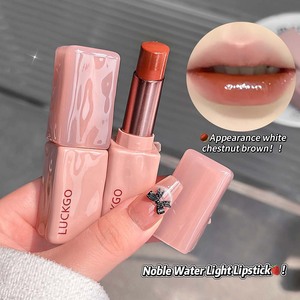 Brillo Labial Sólido LUCKGO LG23 Transparente, Color Suave, Efecto Espejo Coreano, Mate, Mejora la Apariencia, Tamaño Regular, Económico - Product Image 1