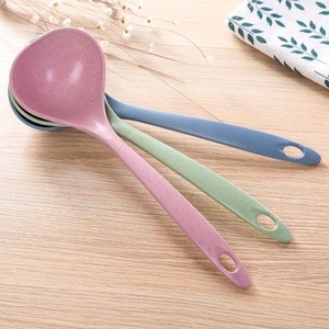 Cuillère à soupe en paille de blé pour usage domestique, cuillère à soupe à long manche, cuillère à riz, cuillère en paille de blé, grande cuillère en plastique épaissi - Product Image 1