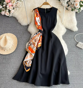 <span class=keywords><strong>Robe</strong></span> longue élégante sans manches coupe trapèze, col rond, taille cintrée, style rétro chic pour l'été 2024 - Product Image 1
