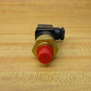 Conception professionnelle de commutateur série PS41, modèle PS41-20-4MNS-A-FLS18-IP-FS1BARR, conception à piston/diaphragme - Product Image 5