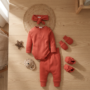 Paquete de 5 conjuntos de ropa de bebé de elastano de bambú orgánico de calidad superior con diadema Berry - Product Image 3