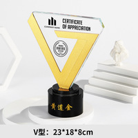 Trophée en cristal poli personnalisé et créatif, sablé, transparent, imprimé UV/numérique, style art populaire, pour récompense annuelle d'entreprise