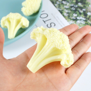 Pétalos de flores simulados de PVC, juguetes de comida, decoraciones para restaurantes y supermercados, accesorios de fotografía de frutas y verduras - Product Image 1
