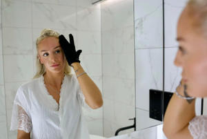 Gants de démaquillage en microfibre avec logo OEM, cinq doigts, super doux, pour le visage et les yeux - Product Image 6