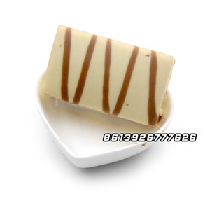 Capa de relleno de crema recubierta de chocolate pastel de chocolate - Product Image 4
