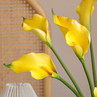 Lys Calla Artificiels Réalistes au Toucher Naturel de 68 cm – Vente en Gros de Fleurs en PU pour Mariages, Événements et Décoration Hôtelière
