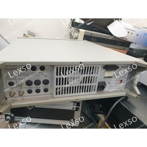 83711B Synthesized CW Generator, 1-20 GHz, Opt 1E1/1E5/1E8 - Product Image 2