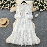 Haut de gamme mode robe femmes nouvelle taille française minceur découpe crochet dentelle jupe à volants