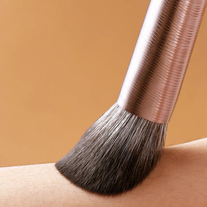 BELLEZA - Juego de 6 Brochas de Maquillaje Moradas/Marrones al por Mayor, Brocha para Base, Delineador de Ojos, Rostro, Labios, Afeitado, Etiqueta Personalizada, Pelo Sintético - Product Image 2