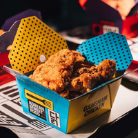 Boîte de repas en carton recyclable personnalisée à emporter Burger frites fast food boîte d'emballage en papier poulet frit et chips à emporter