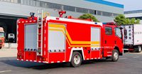 Camion de lutte contre l'incendie Dongfeng 4x2, petit camion de pompiers avec pompe à eau pour la lutte contre l'incendie en usine, en communauté et en situation de secours