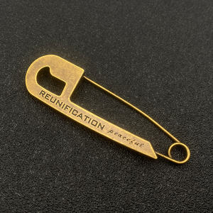 <span class=keywords><strong>Spille</strong></span> gioielli donna di alta qualità oro argento Logo personalizzato lettera nome spilla design <span class=keywords><strong>spille</strong></span> e <span class=keywords><strong>spille</strong></span> - Product Image 3