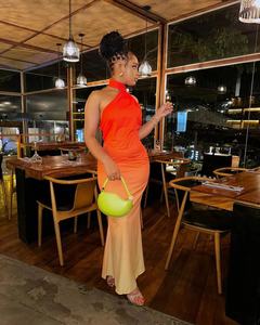 M6028 Summer Spicy Girl Estilo <span class=keywords><strong>sexy</strong></span> Cuello colgante Hombro oblicuo Gradiente Envuelto Cadera Espalda abierta Maxi Vestido - Product Image 3