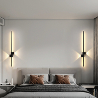 Applique murale LED moderne en fer, design minimaliste et créatif, pour chambre à coucher, avec variateur d'intensité, finition or/noir, vente en gros