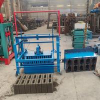 Machine mobile multi-scènes adaptable pour la fabrication de briques creuses en ciment, machine à ponte de blocs en béton, machine à fabriquer des pavés