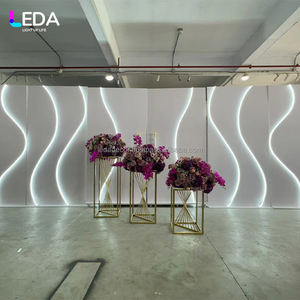 Panel de Fondo LED Desmontable de Lujo Personalizado LEDA para Bodas, Arco de Escenario con Luz Cálida para Decoración de Eventos - Product Image 2
